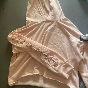Pink cropped hoodie, lace up sleeves, size xl